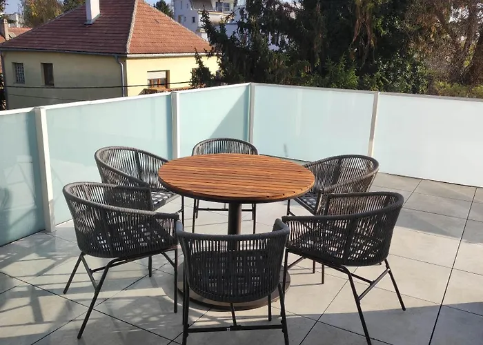Luxus Penthouse Gegenüber International Centre Und Kaiserwasser Apartment *